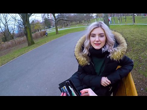 ❤️ Ingoia la sborra calda di uno sconosciuto per soldi - pompino nel parco di Eva Elfie ️ Porno analeal it.sexygirlspics.ru ❌️